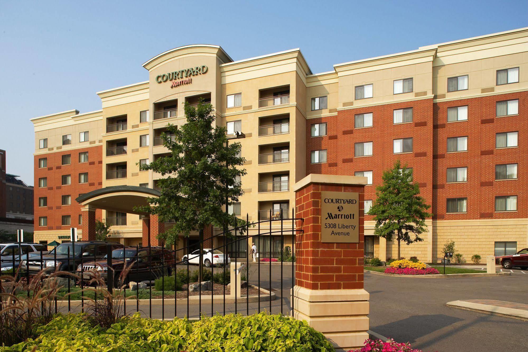 Отель Courtyard Pittsburgh Shadyside Экстерьер фото